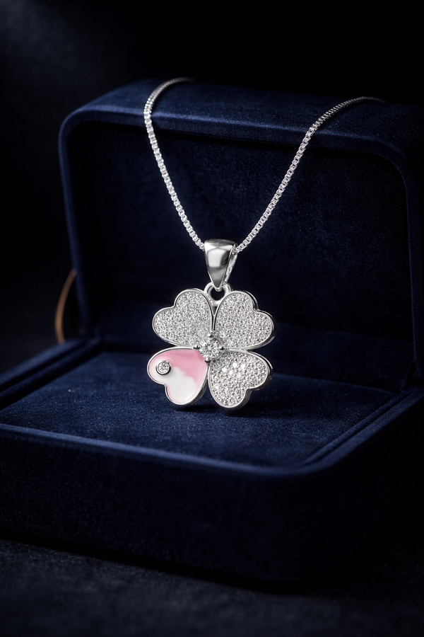 Clover & Heart Pendant